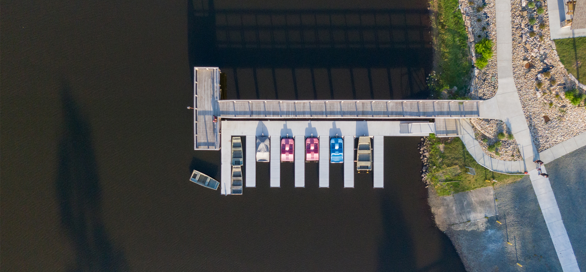 Lake Rogers Park overhead view of dock.